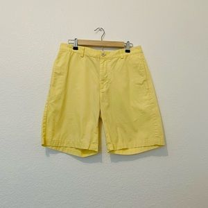 VINEYARD VINES Men’s Yellow Shorts